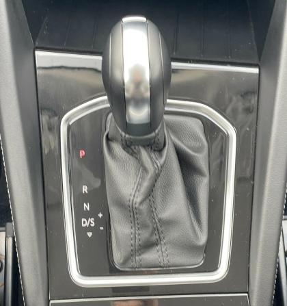 Jetta VS5 I Рестайлинг с пробегом 2023 года, цена 2 625 000 рублей, 329 км, внедорожник, Автокод Объявления