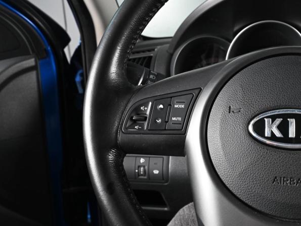 Kia Cerato II с пробегом 2011 года, цена 879 000 рублей, 197543 км, седан, Автокод Объявления