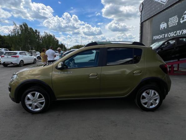 Renault Sandero II с пробегом 2017 года, цена 1 050 000 рублей, 59390 км, хэтчбек, Автокод Объявления