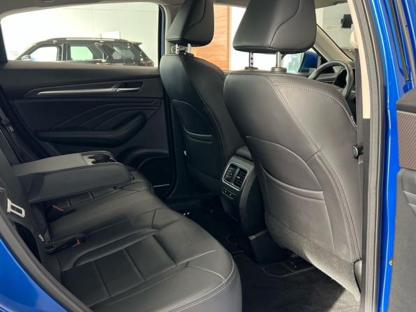 Haval F7x I Рестайлинг с пробегом 2022 года, цена 2 000 000 рублей, 55802 км, внедорожник, Автокод Объявления