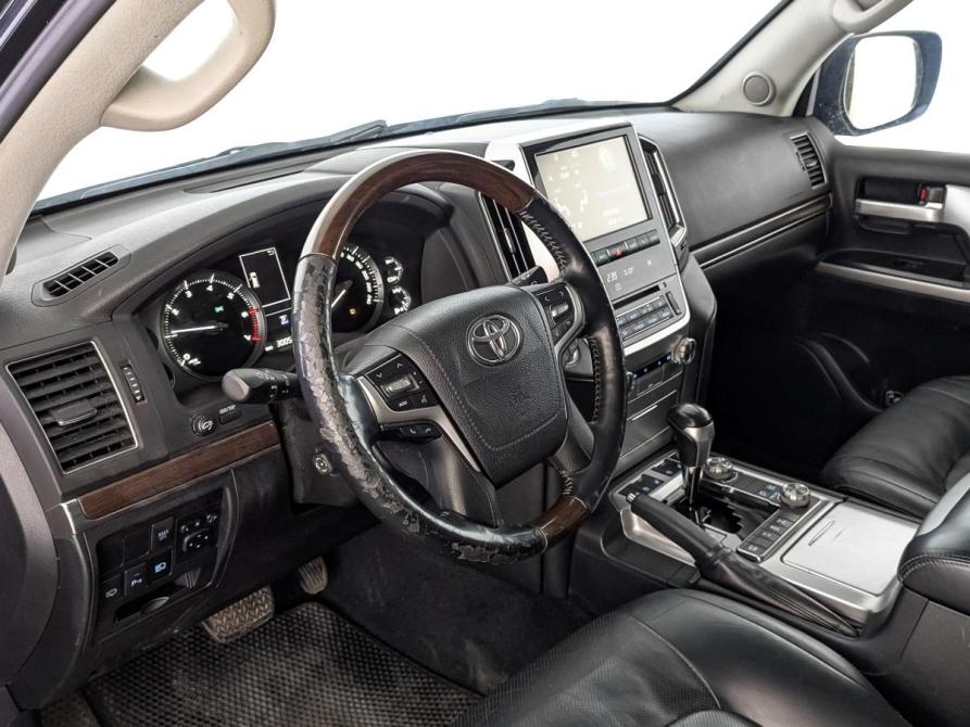 Toyota Land Cruiser 200 Series Рестайлинг 2 Москва  - изображение 15