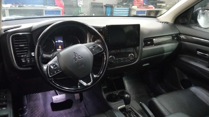 Mitsubishi Outlander III Рестайлинг 2 с пробегом 2016 года, цена 1 480 000 рублей, 183494 км, внедорожник, Автокод Объявления
