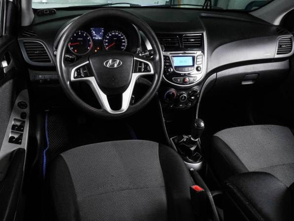 Hyundai Solaris I с пробегом 2012 года, цена 719 000 рублей, 168786 км, седан, Автокод Объявления