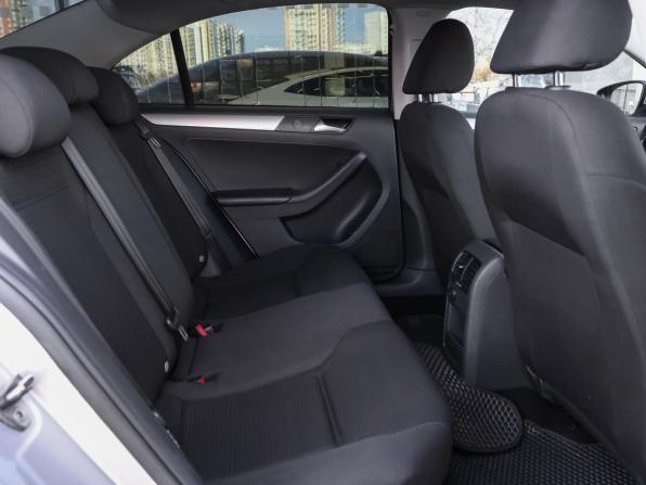 Volkswagen Jetta VI Рестайлинг с пробегом 2015 года, цена 829 000 рублей, 308485 км, седан, Автокод Объявления