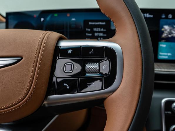 Genesis GV80 I Рестайлинг с пробегом 2025 года, цена 10 600 000 рублей, 1764 км, внедорожник, Автокод Объявления