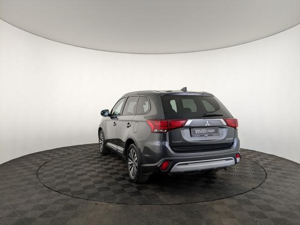 Mitsubishi Outlander III Рестайлинг 3 с пробегом 2020 года, цена 2 220 000 рублей, 96861 км, внедорожник, Автокод Объявления