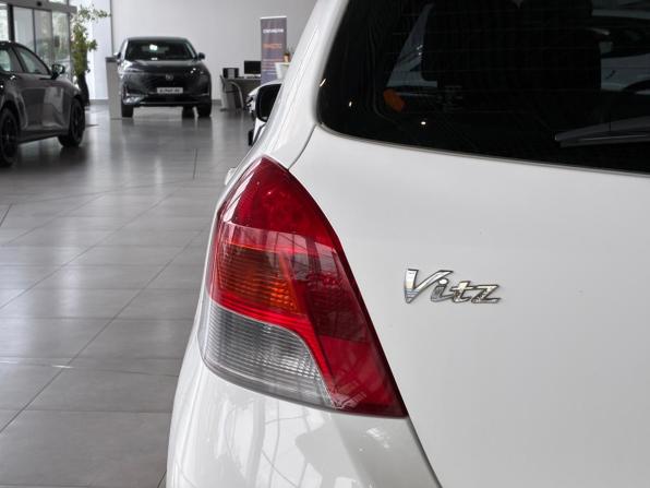 Toyota Vitz II (XP90) с пробегом 2009 года, цена 645 000 рублей, 173000 км, хэтчбек, Автокод Объявления