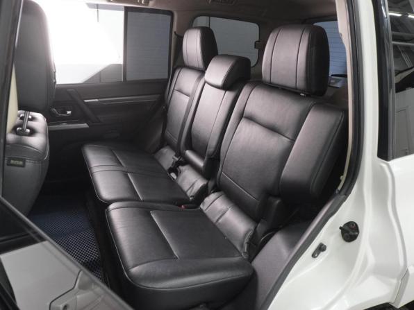 Mitsubishi Pajero IV Рестайлинг 1 с пробегом 2014 года, цена 2 069 000 рублей, 271539 км, внедорожник, Автокод Объявления