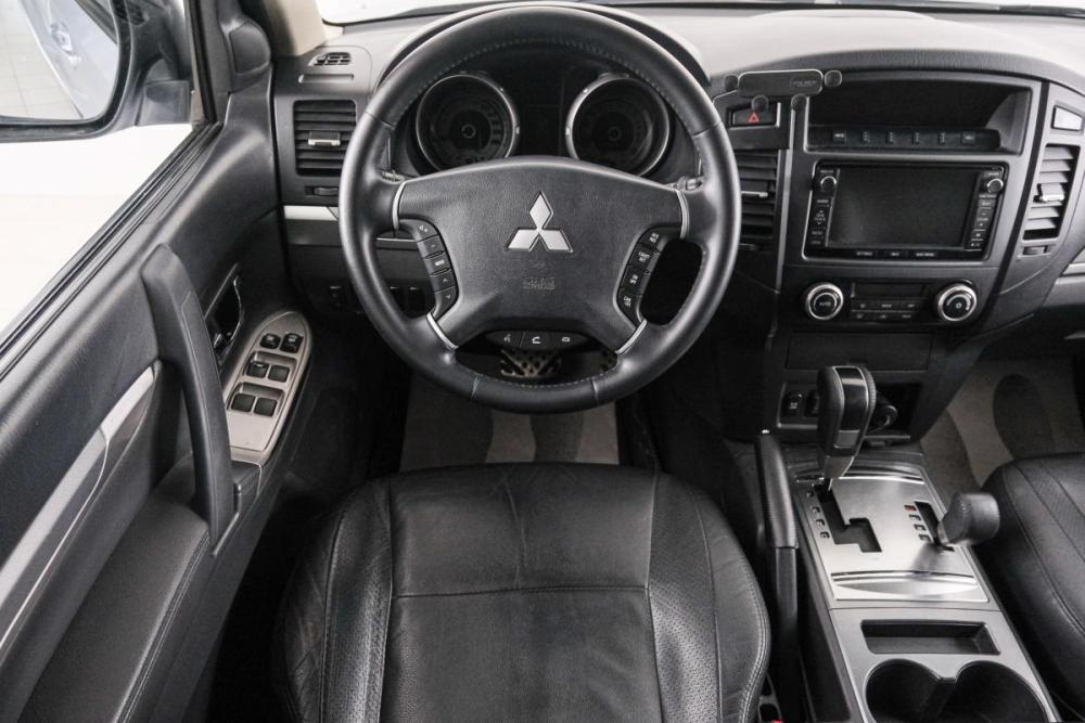 Mitsubishi Pajero IV Рестайлинг 1 Красноярск  - изображение 15