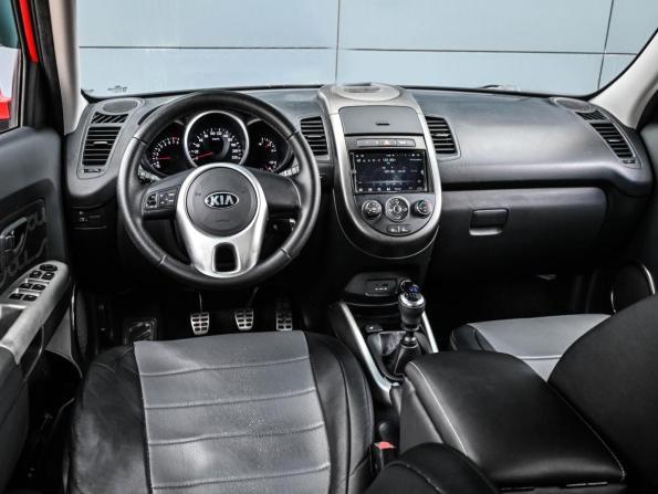 Kia Soul I Рестайлинг с пробегом 2013 года, цена 1 219 000 рублей, 64065 км, хэтчбек, Автокод Объявления