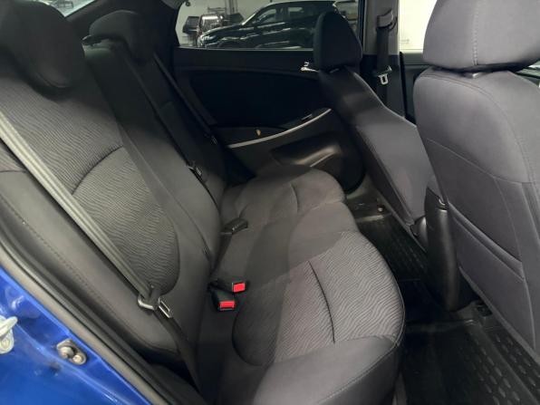 Hyundai Solaris I с пробегом 2013 года, цена 897 000 рублей, 102518 км, хэтчбек, Автокод Объявления