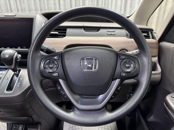 Honda Freed II Рестайлинг с пробегом 2020 года, цена 1 850 000 рублей, 54597 км, компактвэн, Автокод Объявления