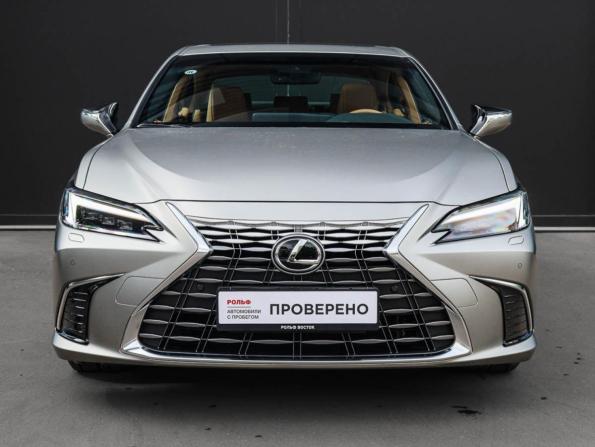 Lexus ES VII Рестайлинг 2 с пробегом 2025 года, цена 5 499 000 рублей, 8755 км, седан, Автокод Объявления