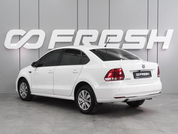 Volkswagen Polo V Рестайлинг с пробегом 2016 года, цена 1 246 000 рублей, 143612 км, седан, Автокод Объявления