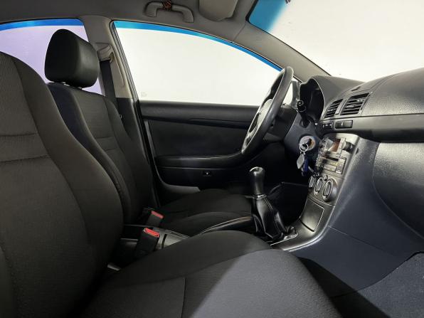Toyota Avensis II Рестайлинг с пробегом 2008 года, цена 649 900 рублей, 220000 км, седан, Автокод Объявления