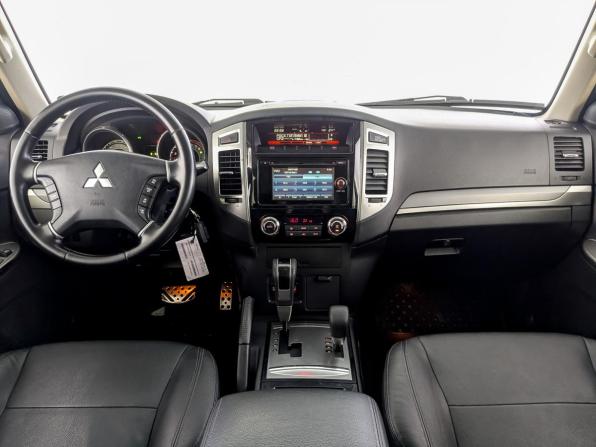 Mitsubishi Pajero IV Рестайлинг 2 с пробегом 2014 года, цена 2 240 000 рублей, 150492 км, внедорожник, Автокод Объявления