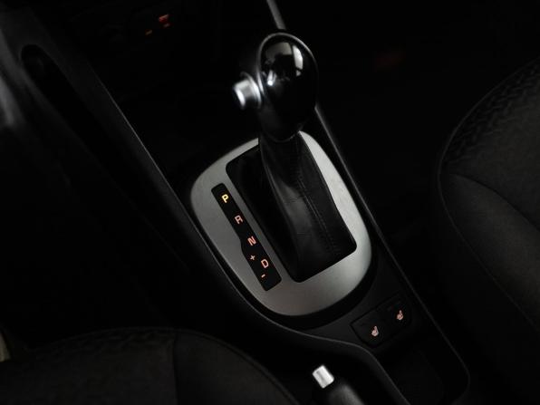 Kia Rio III Рестайлинг с пробегом 2017 года, цена 1 210 000 рублей, 107969 км, хэтчбек, Автокод Объявления