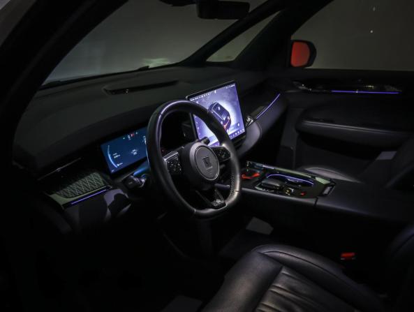 Zeekr 009 I с пробегом 2023 года, цена 6 600 000 рублей, 61360 км, минивэн, Автокод Объявления