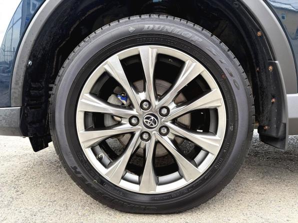 Toyota RAV4 IV (XA40) Рестайлинг с пробегом 2019 года, цена 3 050 000 рублей, 92193 км, внедорожник, Автокод Объявления