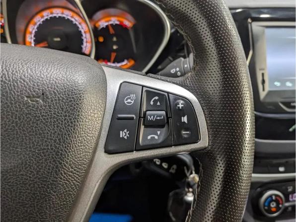 Lada (ВАЗ) Vesta I с пробегом 2020 года, цена 1 215 000 рублей, 68828 км, универсал, Автокод Объявления