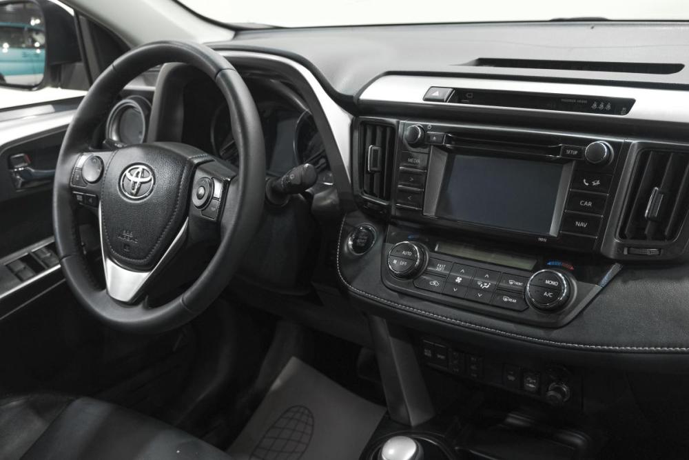 Toyota RAV4 IV (XA40) Рестайлинг Новокузнецк  - изображение 20