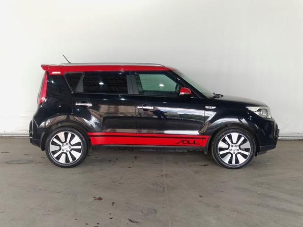 Kia Soul II Рестайлинг с пробегом 2016 года, цена 1 385 000 рублей, 225483 км, хэтчбек, Автокод Объявления
