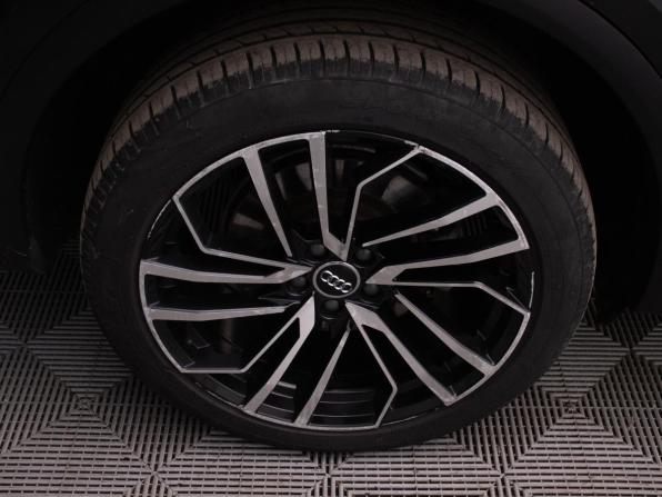 Audi Q5 II (FY) Рестайлинг с пробегом 2021 года, цена 3 999 000 рублей, 88880 км, внедорожник, Автокод Объявления