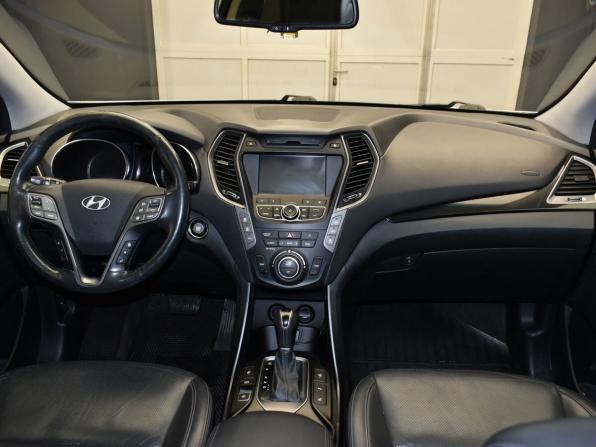Hyundai Santa Fe III с пробегом 2015 года, цена 2 090 000 рублей, 246997 км, внедорожник, Автокод Объявления