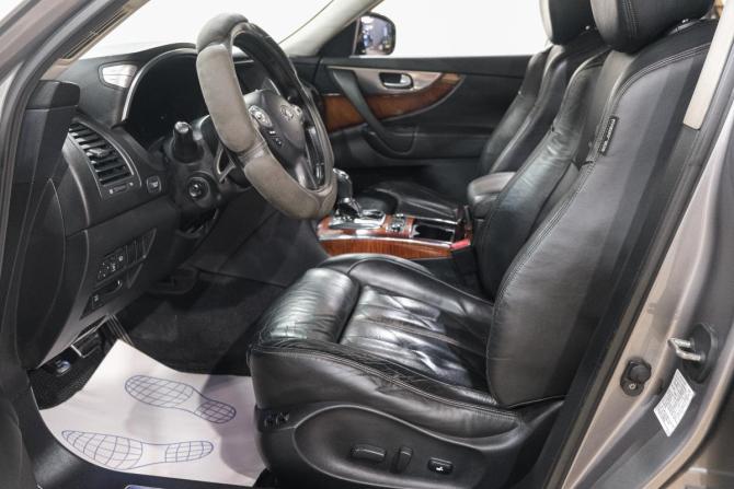 Infiniti FX II (S51) с пробегом 2010 года, цена 1 869 000 рублей, 330000 км, внедорожник, Автокод Объявления