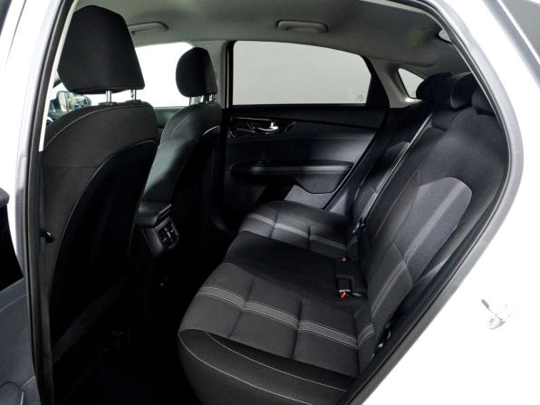 Kia Cerato IV Рестайлинг с пробегом 2022 года, цена 2 098 000 рублей, 114611 км, седан, Автокод Объявления