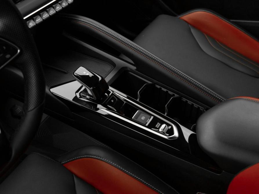 Geely Coolray I Рестайлинг Москва  - изображение 17