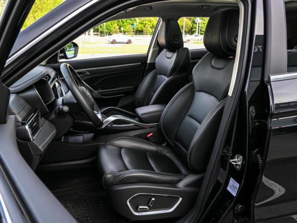 Geely Atlas Pro с пробегом 2024 года, цена 2 370 000 рублей, 37595 км, внедорожник, Автокод Объявления