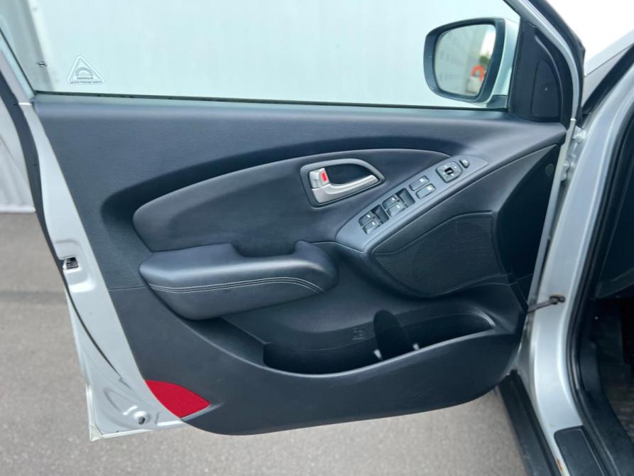 Hyundai ix35 I Санкт-Петербург  - изображение 13