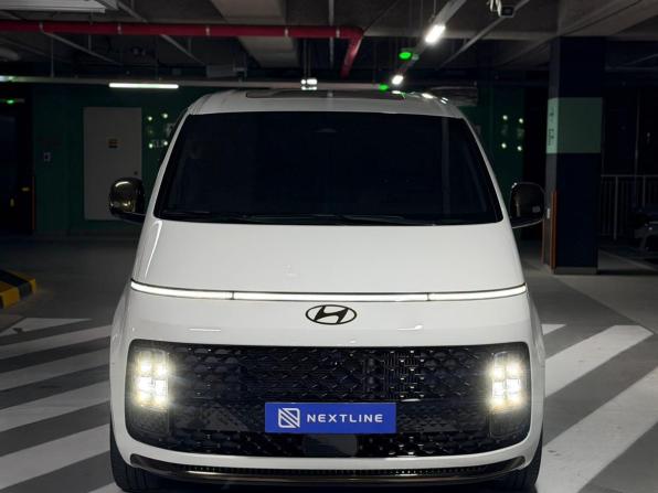 Hyundai Staria I с пробегом 2025 года, цена 8 990 000 рублей, 14900 км, минивэн, Автокод Объявления
