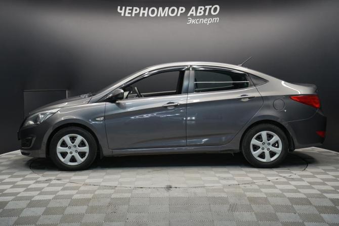 Hyundai Solaris I Рестайлинг с пробегом 2014 года, цена 1 090 000 рублей, 75000 км, седан, Автокод Объявления