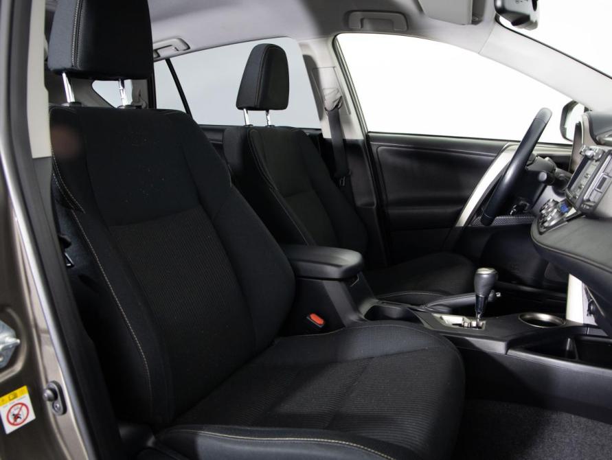 Toyota RAV4 IV (XA40) Санкт-Петербург  - изображение 16