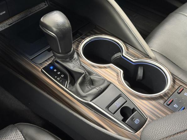 Toyota Camry VIII (XV70) с пробегом 2019 года, цена 2 820 000 рублей, 141044 км, седан, Автокод Объявления