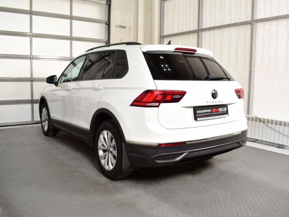 Volkswagen Tiguan II Рестайлинг с пробегом 2022 года, цена 2 131 999 рублей, 214604 км, внедорожник, Автокод Объявления