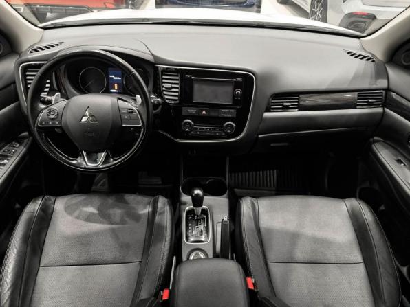 Mitsubishi Outlander III Рестайлинг 2 с пробегом 2016 года, цена 2 250 000 рублей, 115288 км, внедорожник, Автокод Объявления