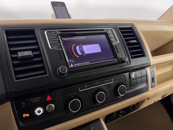 Volkswagen Multivan T6 с пробегом 2018 года, цена 4 200 000 рублей, 68601 км, минивэн, Автокод Объявления