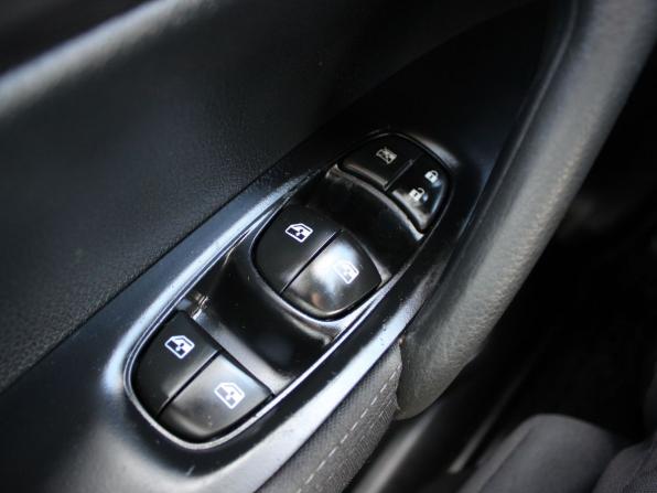 Nissan Qashqai II Рестайлинг с пробегом 2019 года, цена 1 839 000 рублей, 79821 км, внедорожник, Автокод Объявления