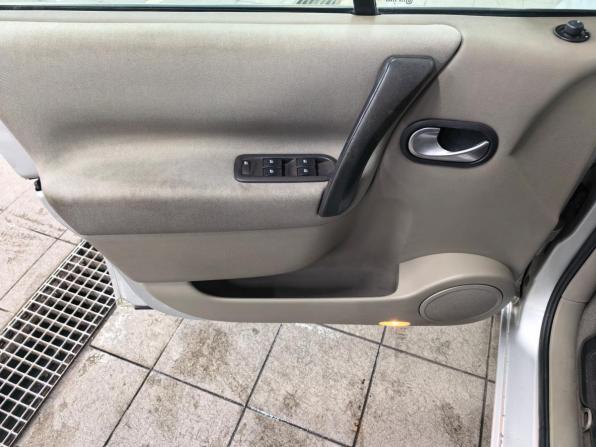 Renault Scenic II с пробегом 2005 года, цена 350 000 рублей, 358000 км, минивэн, Автокод Объявления