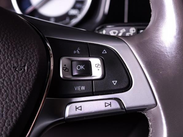 Volkswagen Touareg III с пробегом 2018 года, цена 4 700 000 рублей, 111678 км, внедорожник, Автокод Объявления