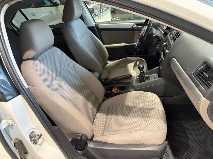 Volkswagen Jetta VI Екатеринбург  - изображение 17