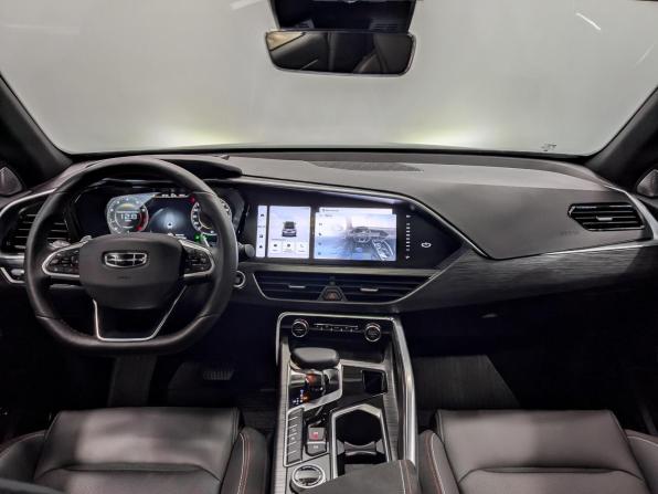 Geely Tugella I Рестайлинг с пробегом 2023 года, цена 3 100 000 рублей, 13511 км, внедорожник, Автокод Объявления
