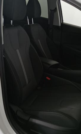 Hyundai Elantra VII (CN7) с пробегом 2023 года, цена 1 999 000 рублей, 20000 км, седан, Автокод Объявления