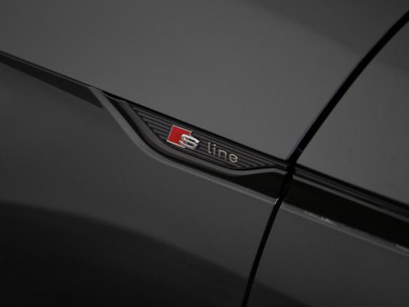 Audi A5 II (F5) с пробегом 2018 года, цена 2 722 500 рублей, 98569 км, лифтбек, Автокод Объявления