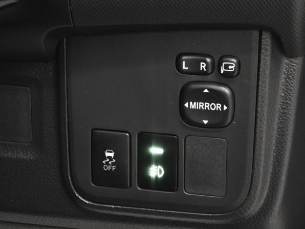 Toyota Wish II с пробегом 2010 года, цена 1 070 000 рублей, 213000 км, минивэн, Автокод Объявления