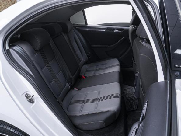 Volkswagen Jetta VI Рестайлинг с пробегом 2016 года, цена 1 198 000 рублей, 193441 км, седан, Автокод Объявления