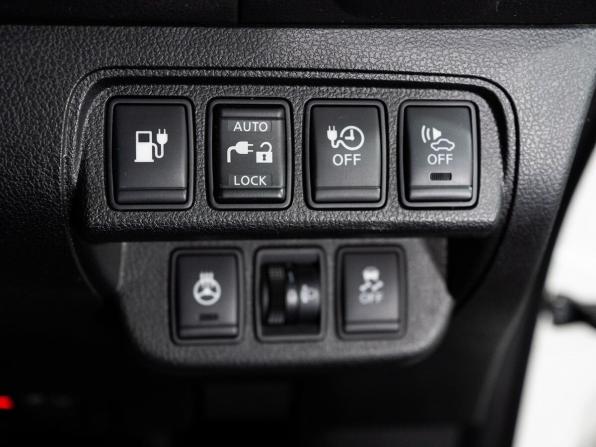 Nissan Leaf I (ZE0/AZE0) с пробегом 2012 года, цена 760 000 рублей, 82608 км, хэтчбек, Автокод Объявления